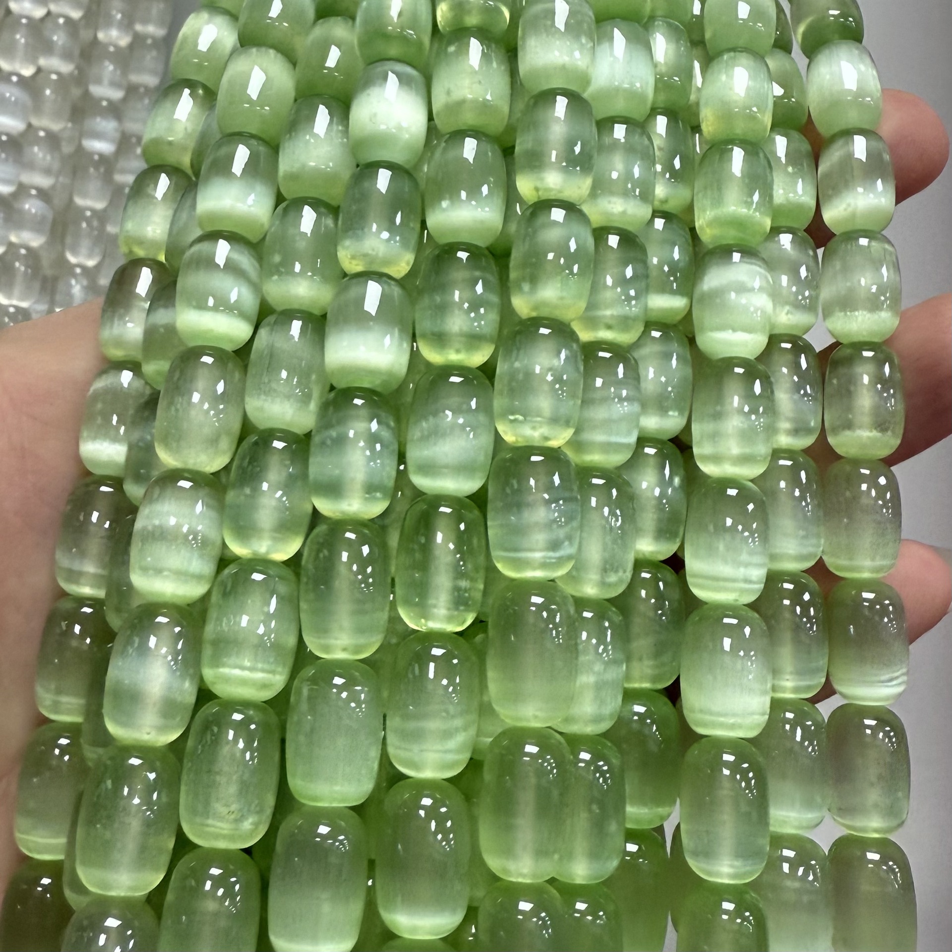 Fruit green 8*12mm
