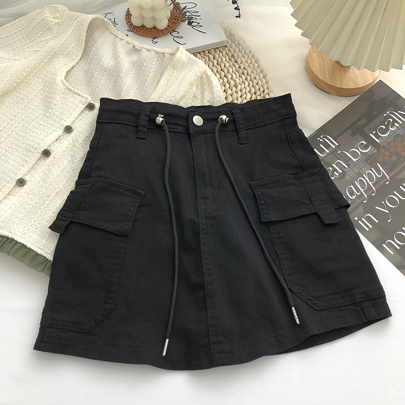 Black/lined