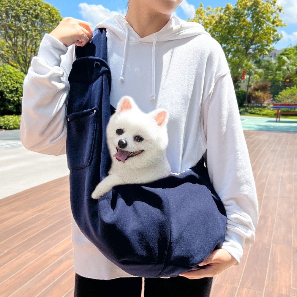 390 Messenger Bag Navy Blue