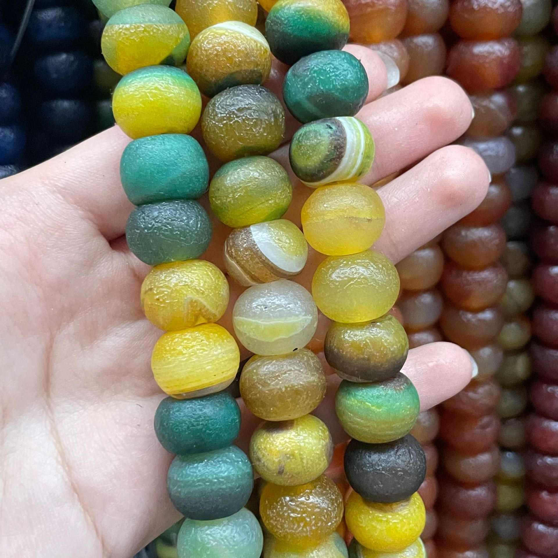 5:Yellow-green