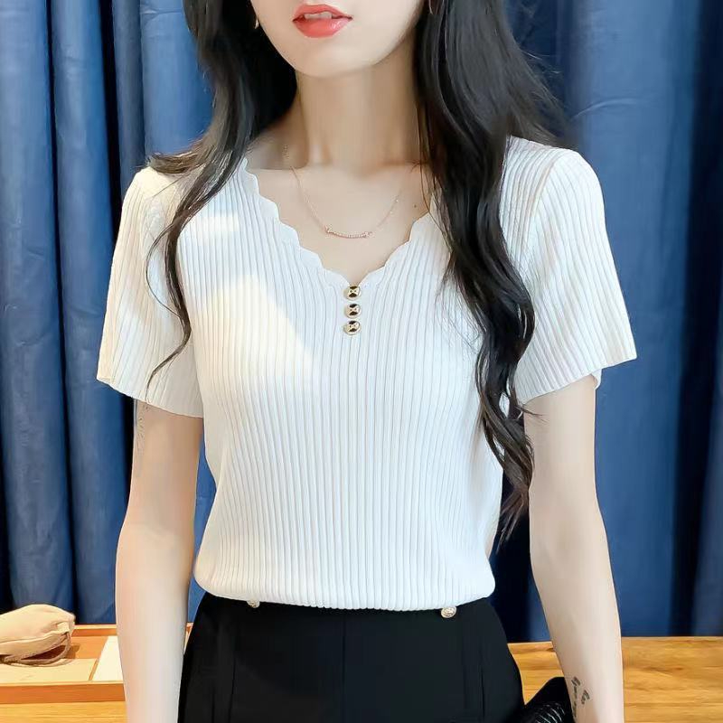 White short sleeves