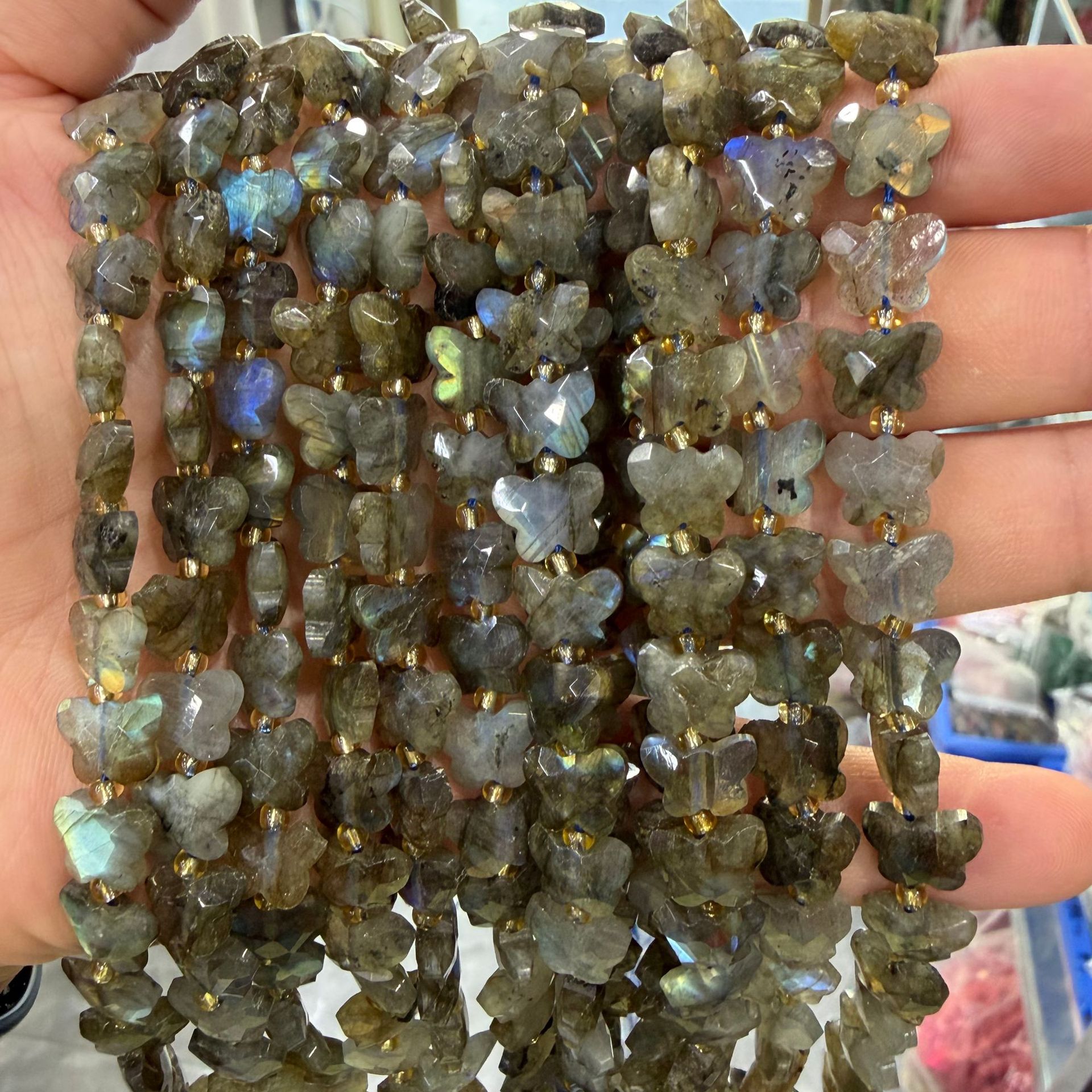 2:gray labradorite
