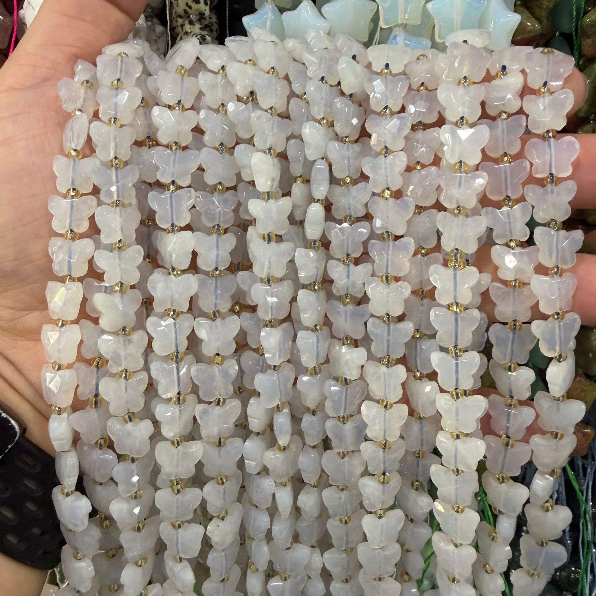 11:white agate