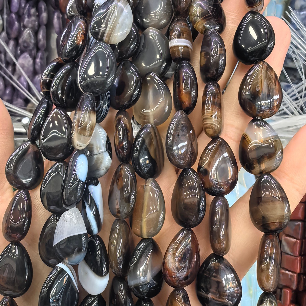 2:black lace agate