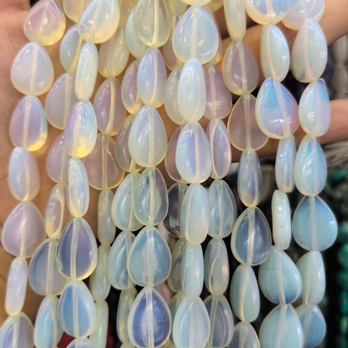 14:synthetic sea opal