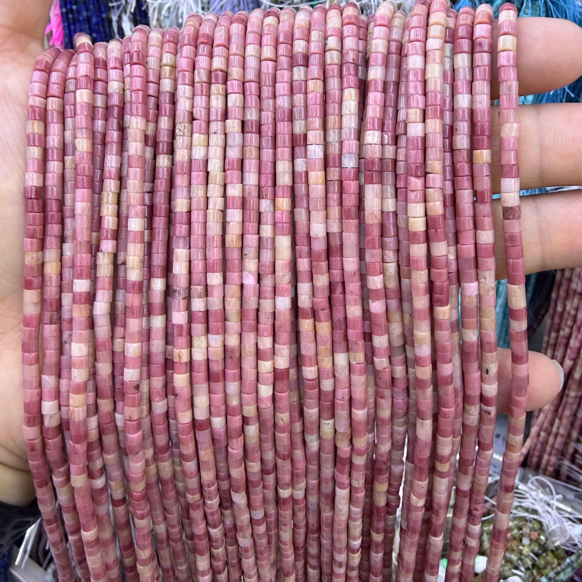 16:Rhodochrosite b