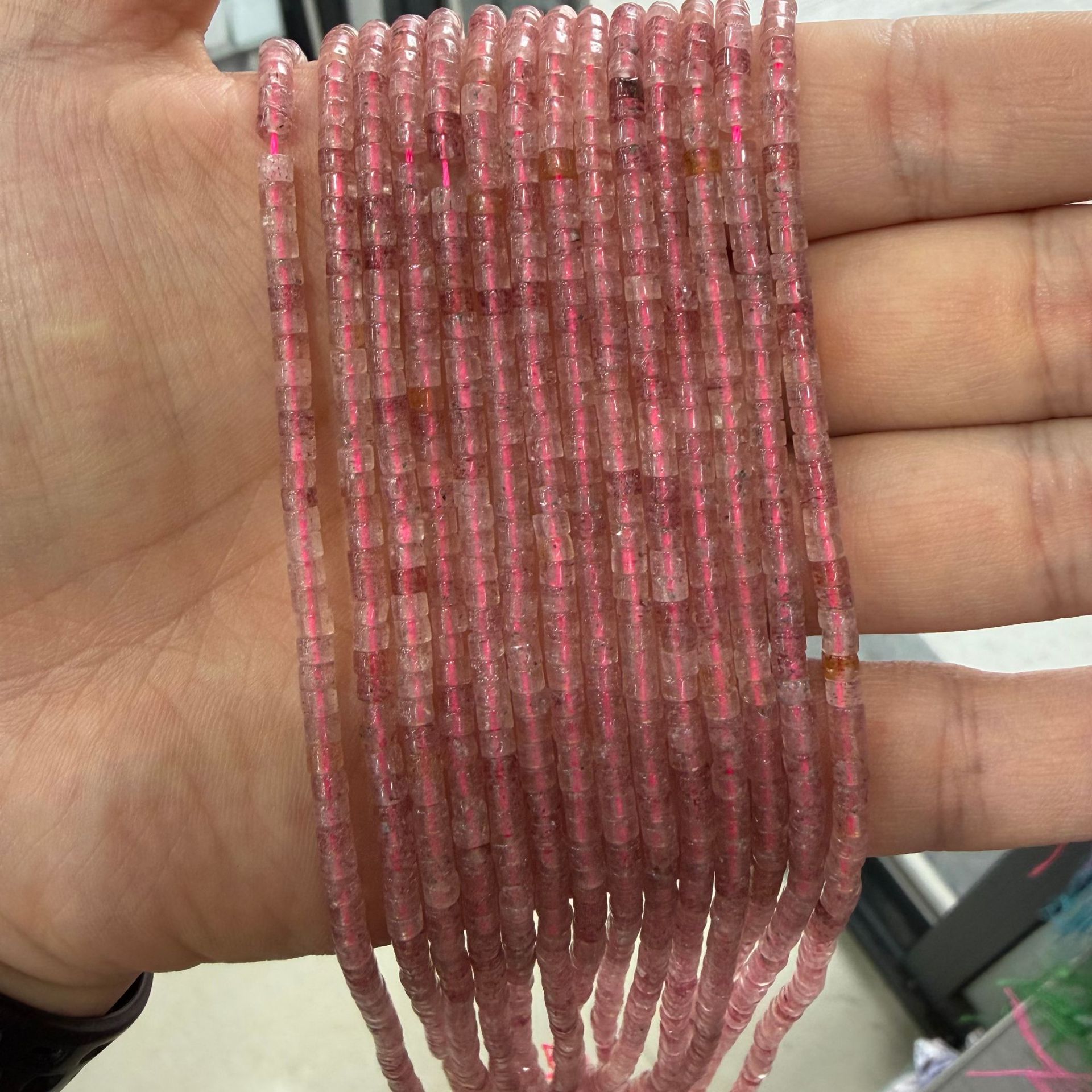 34:Strawberry crystal
