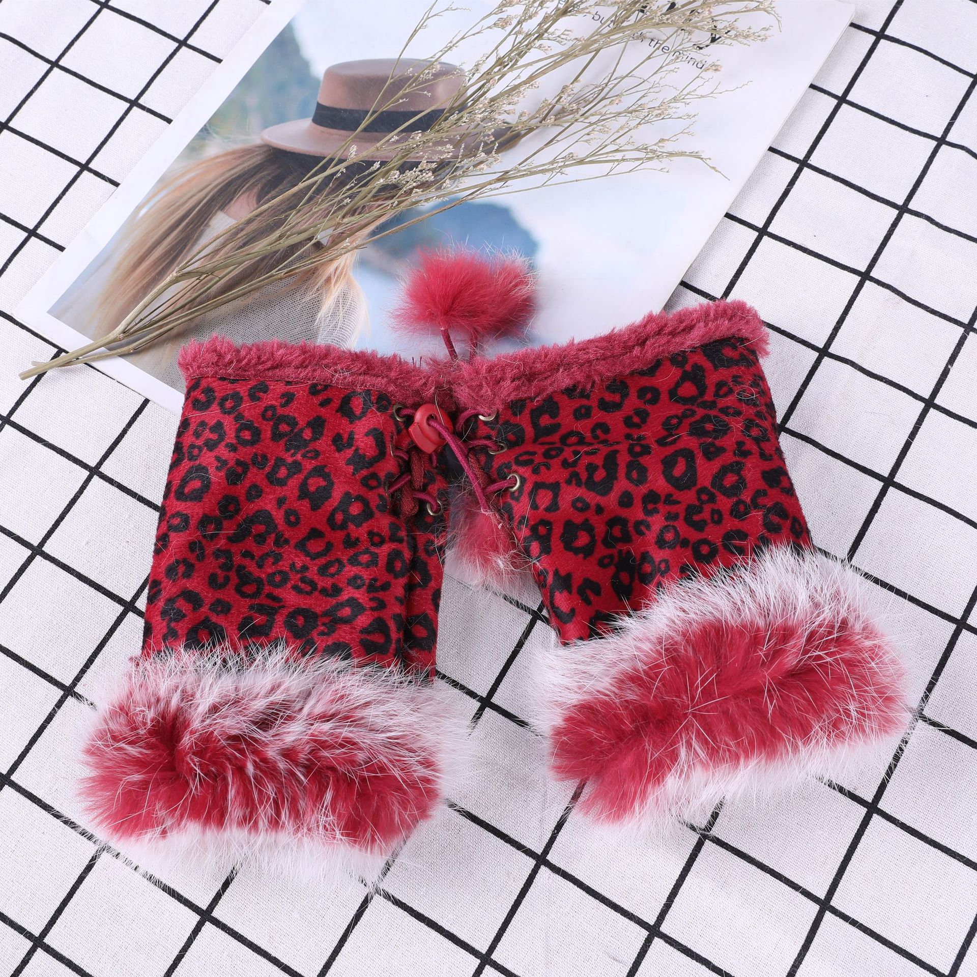 Leopard Red