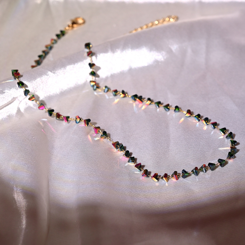 6:6-gold chain dark green