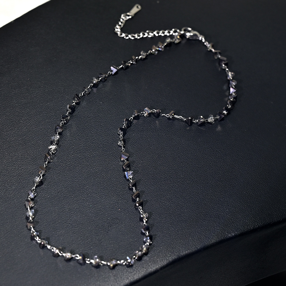 20:20-silver chain semi-transparent black
