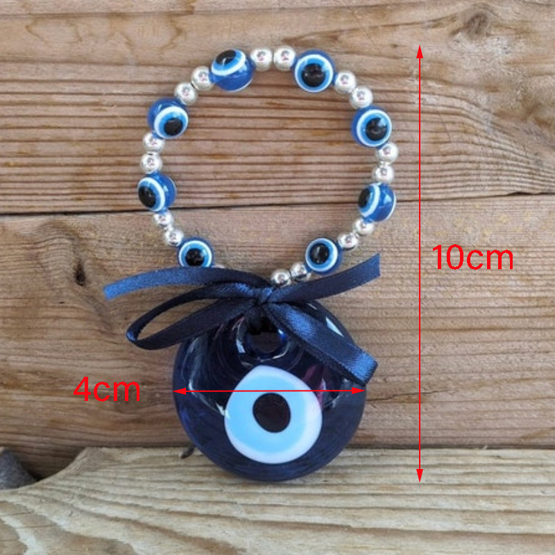 Blue eye pendant