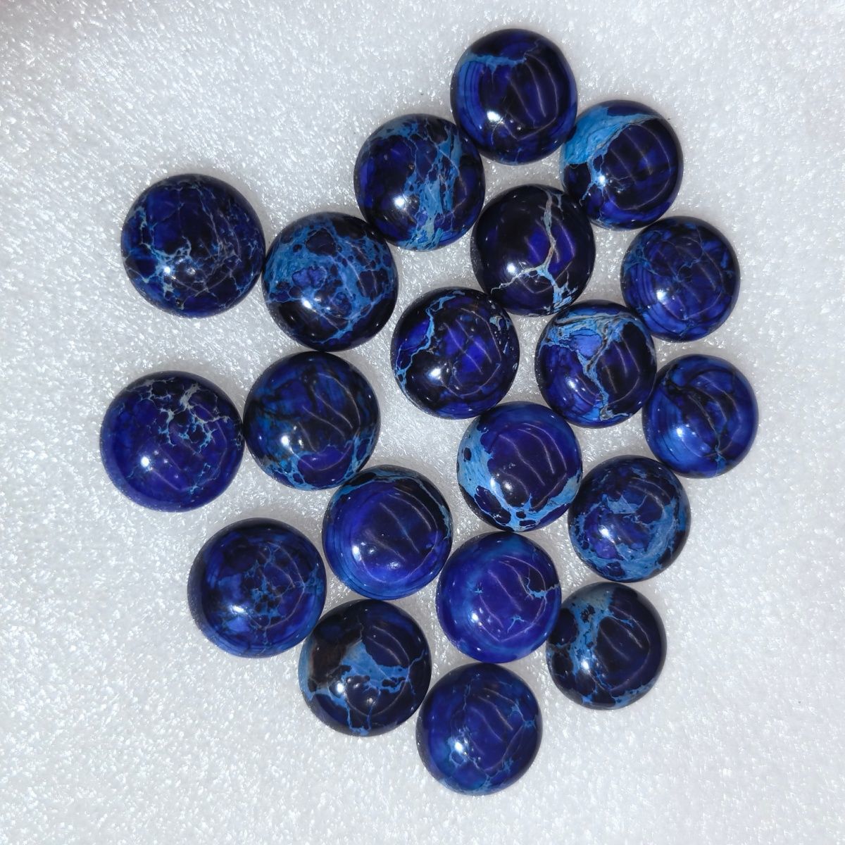 18:Lapis lazuli blue