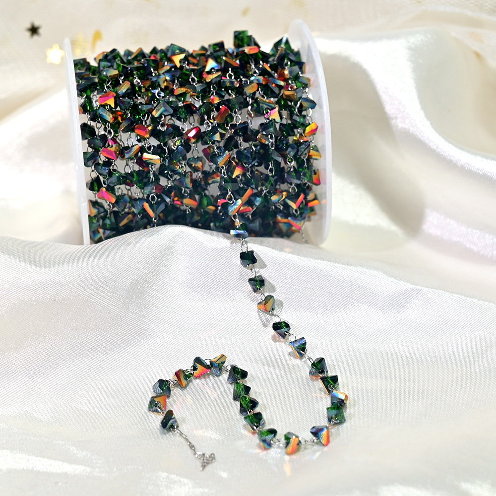 6:Lt039-silver chain dark green