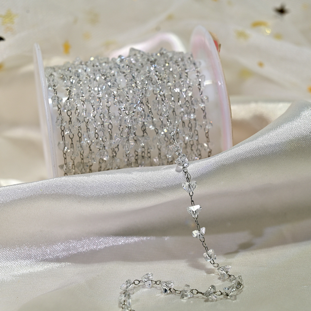 11:Lt044-silver chain white ab