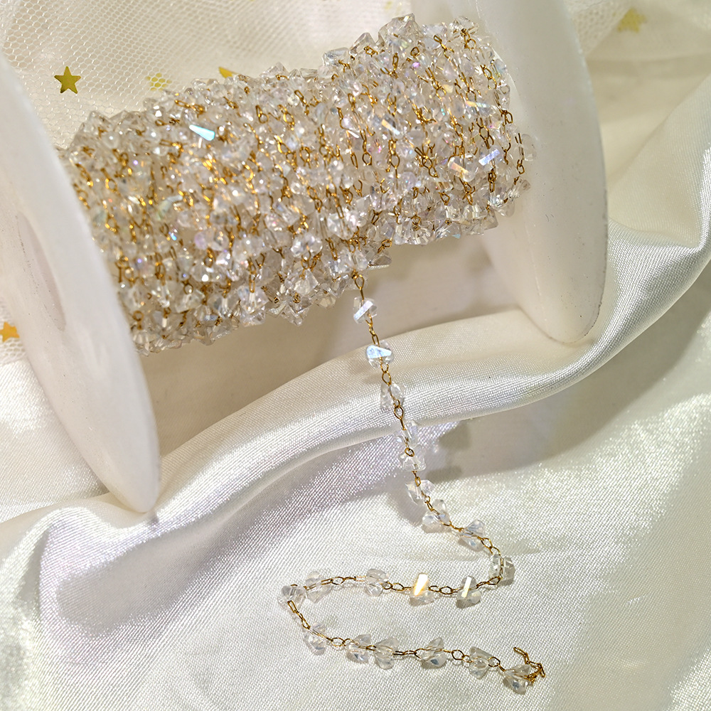 12:Lt045-gold chain white ab