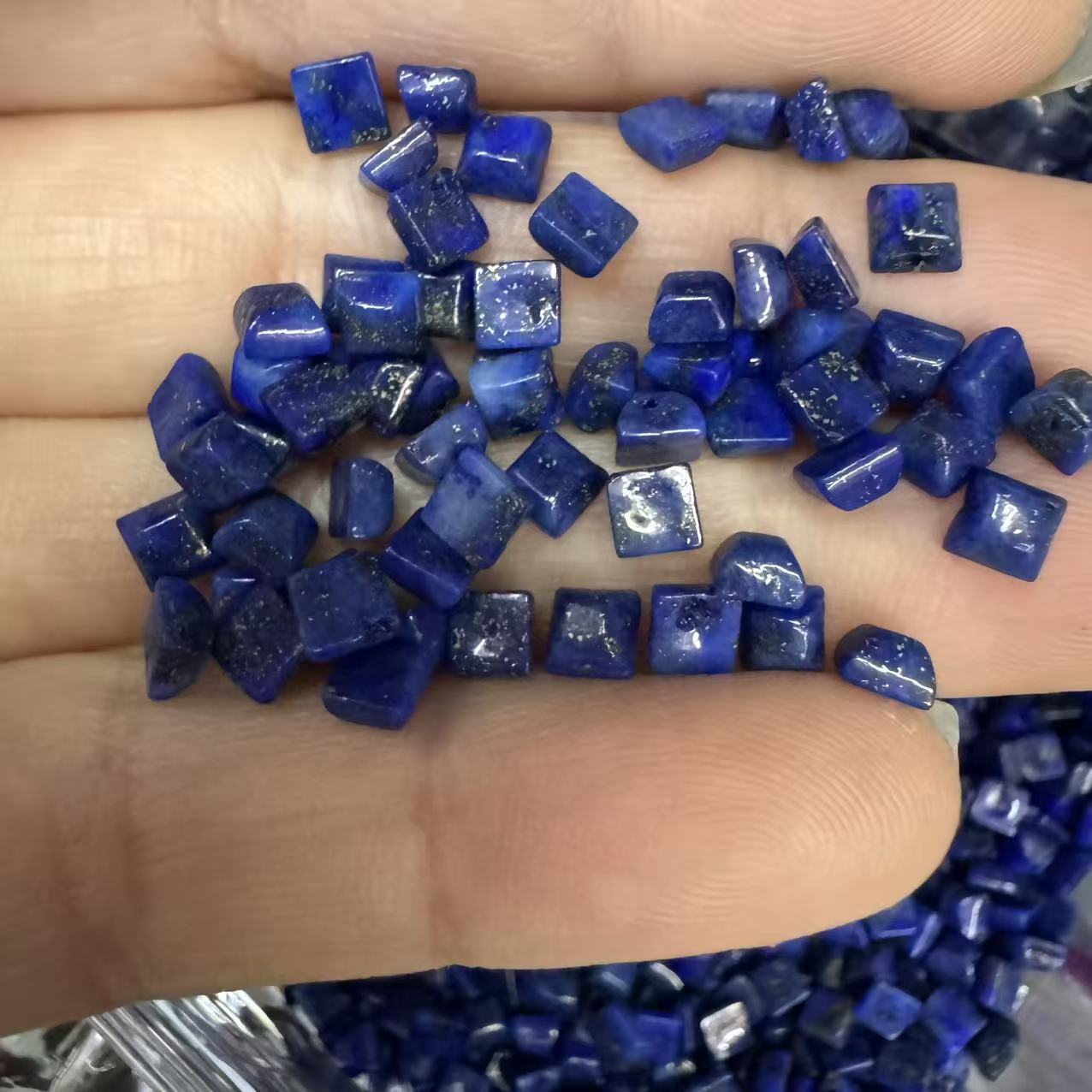 20:Natural lapis lazuli