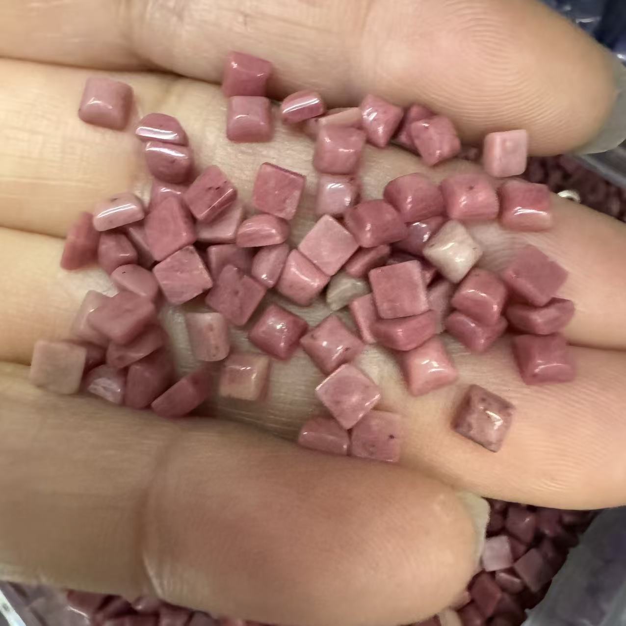 23:Rhodochrosite