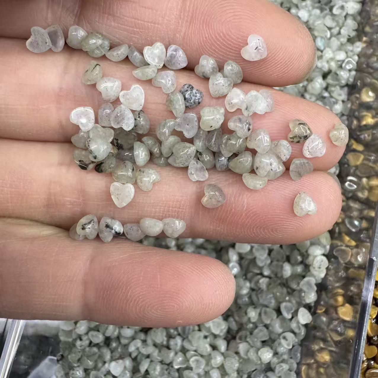 10:Gray glitter stone