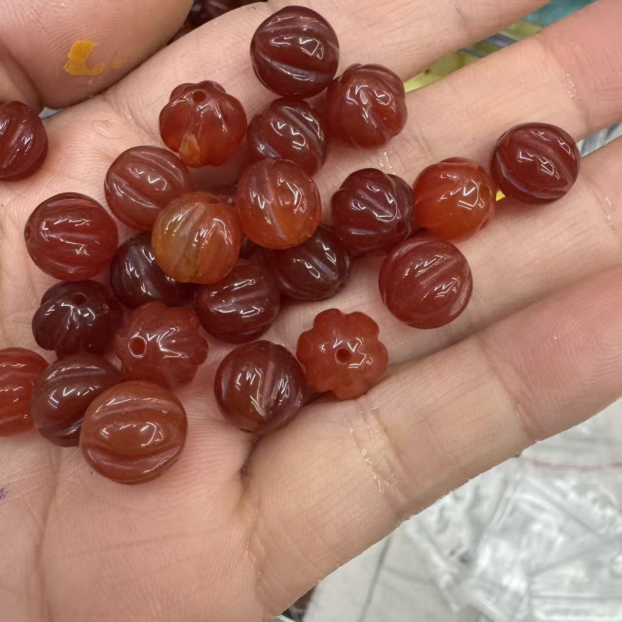 4:Red agate