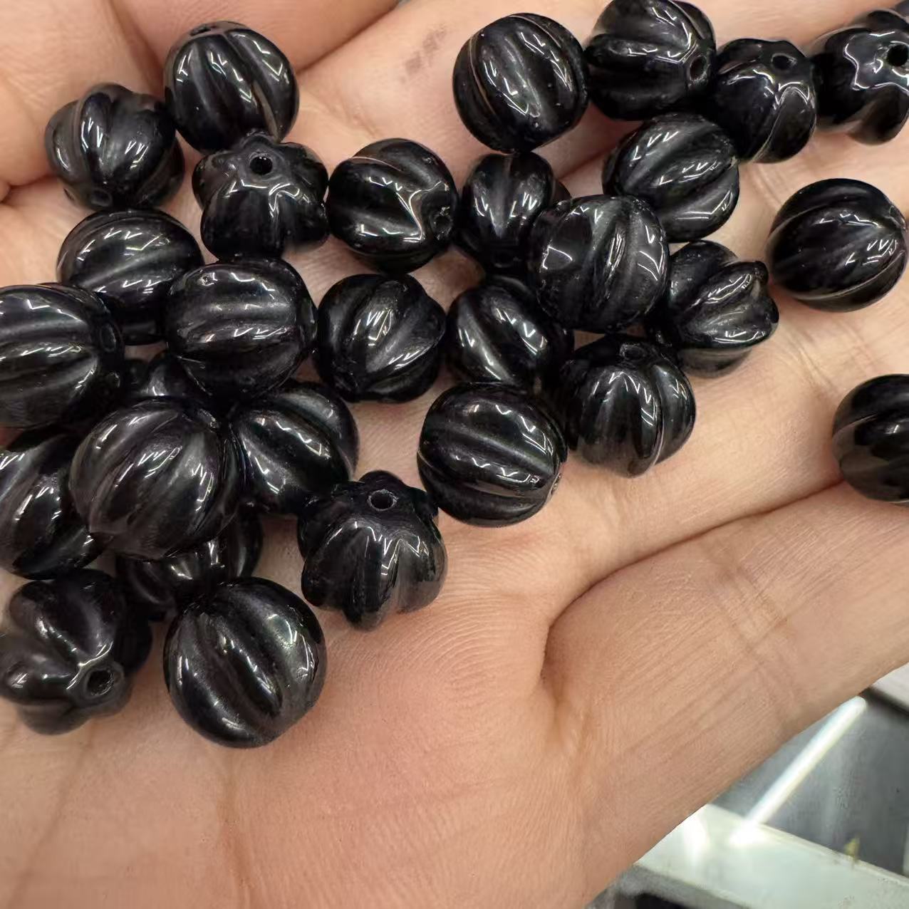 16:Black stone