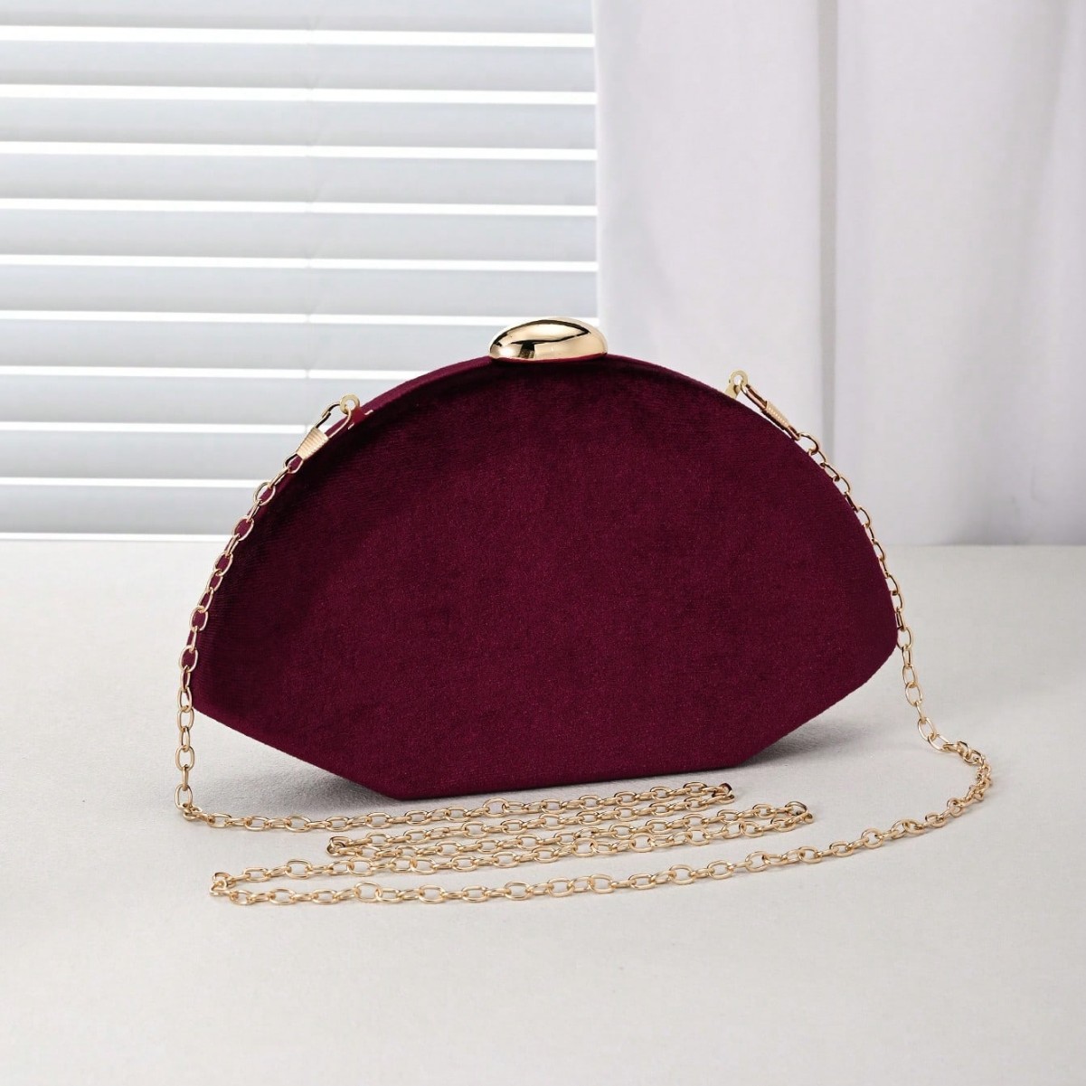 Wine red