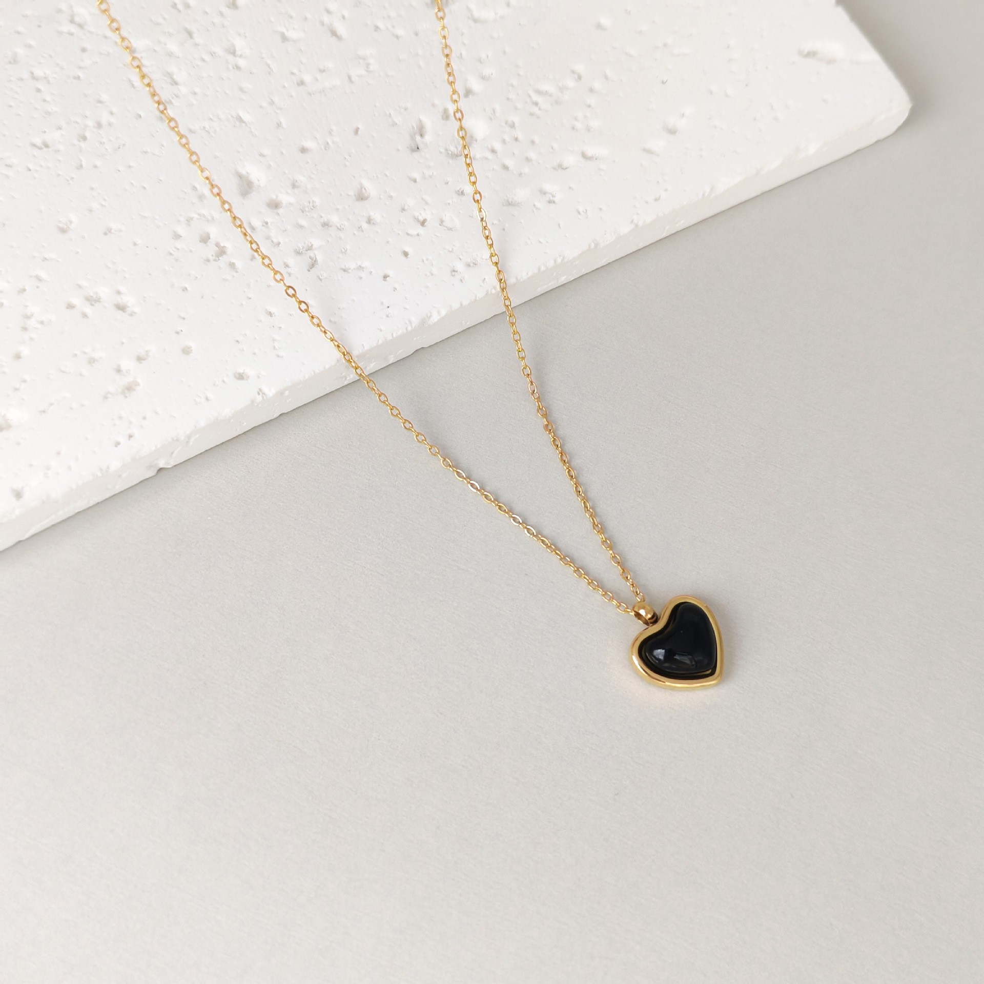 Golden black onyx