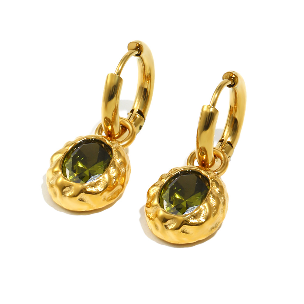 Hammered oval zirconia stud earrings - gold - gree