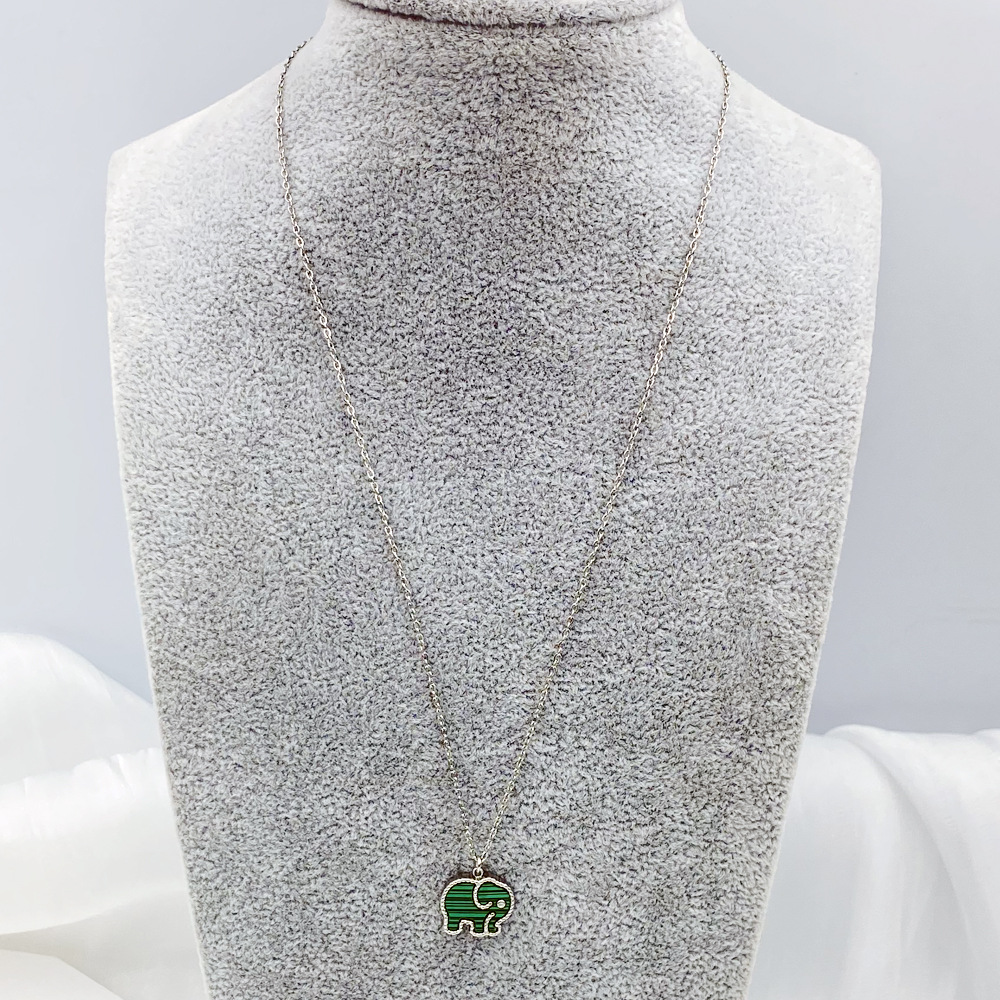 8:silver green shellfish