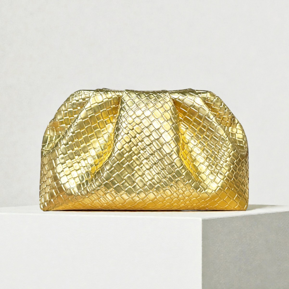 Gold crocodile pattern