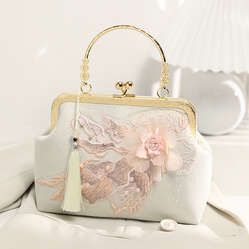 Pink flower-no pearls or diagonal hanging chain