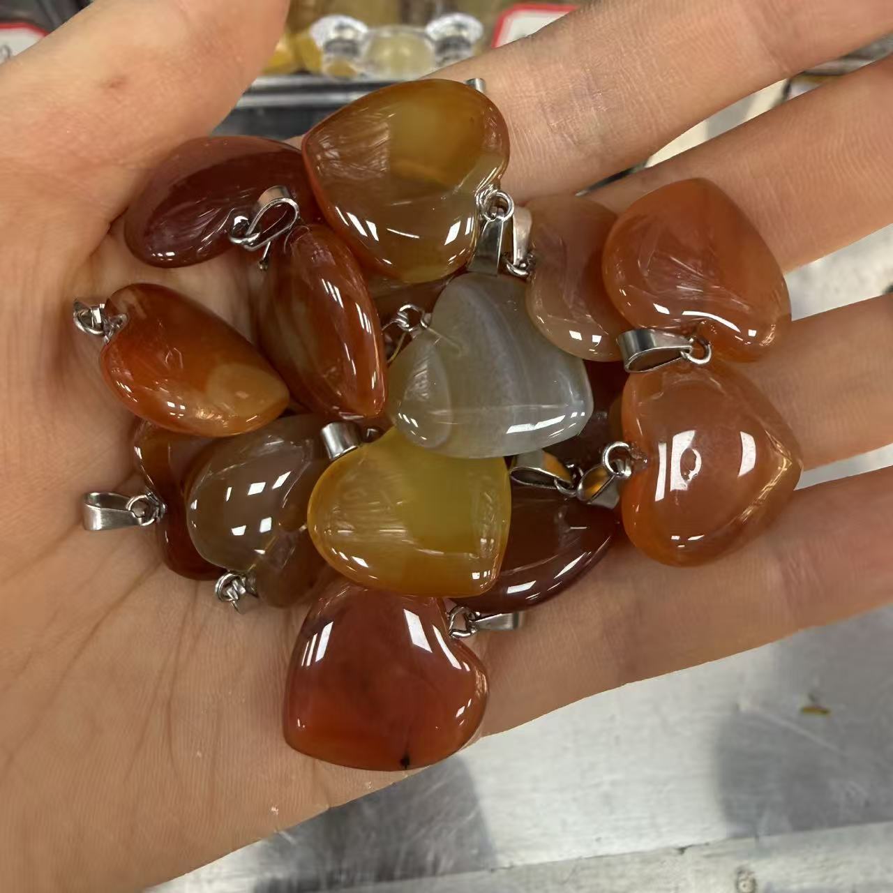 8:Red agate