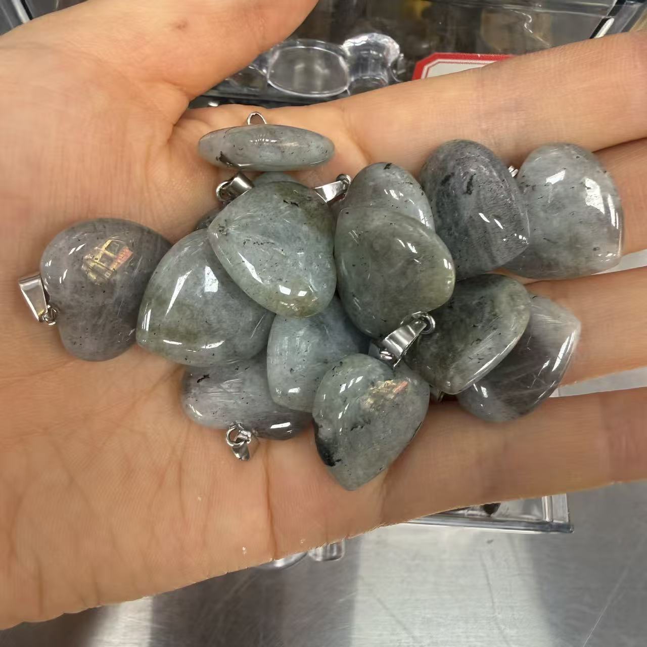 15:Glitter stone