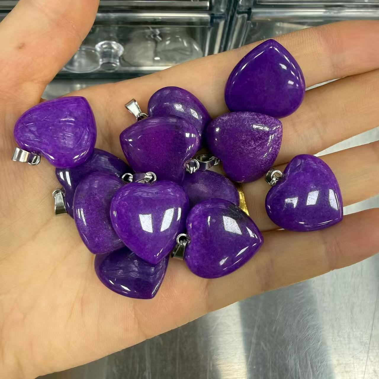 32:Purple jade