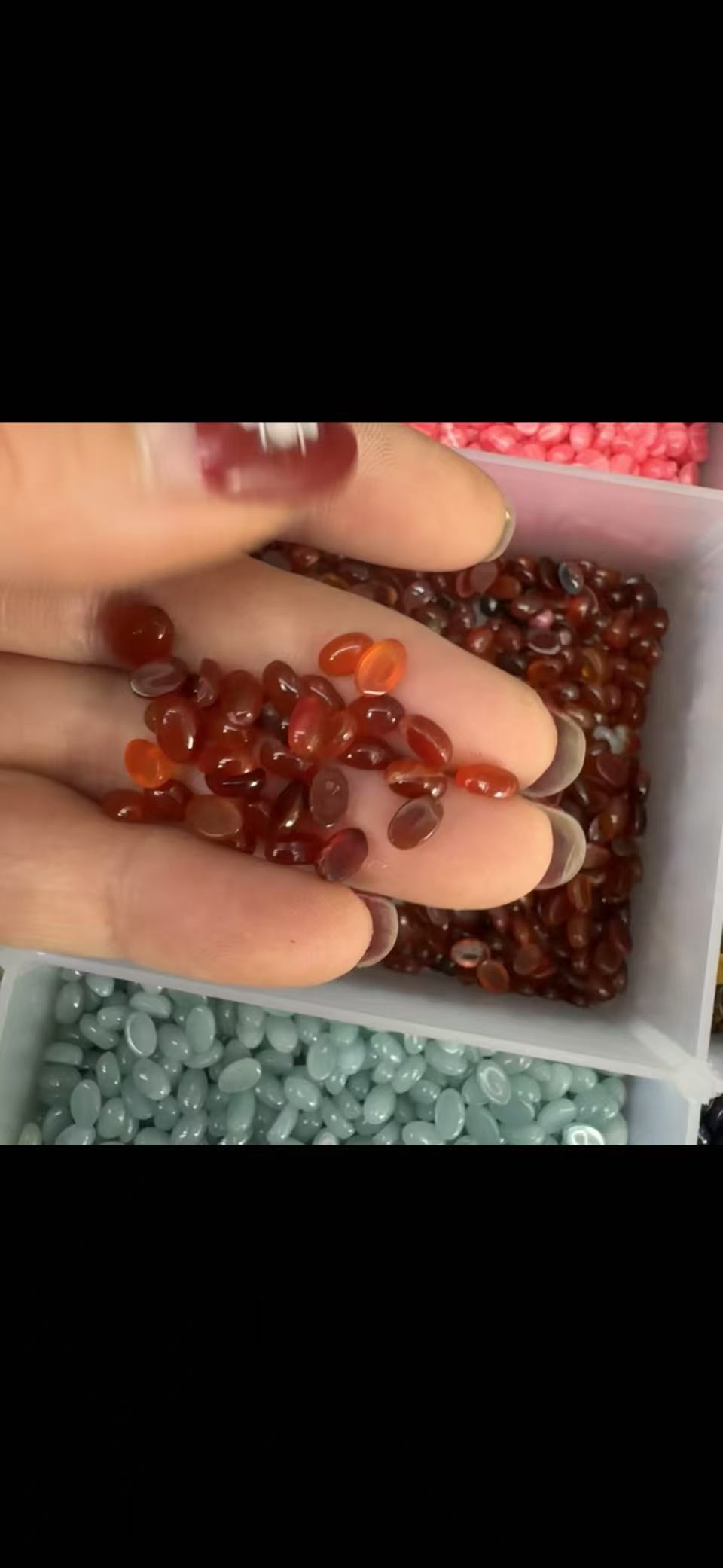 12:Red agate 4*6mm