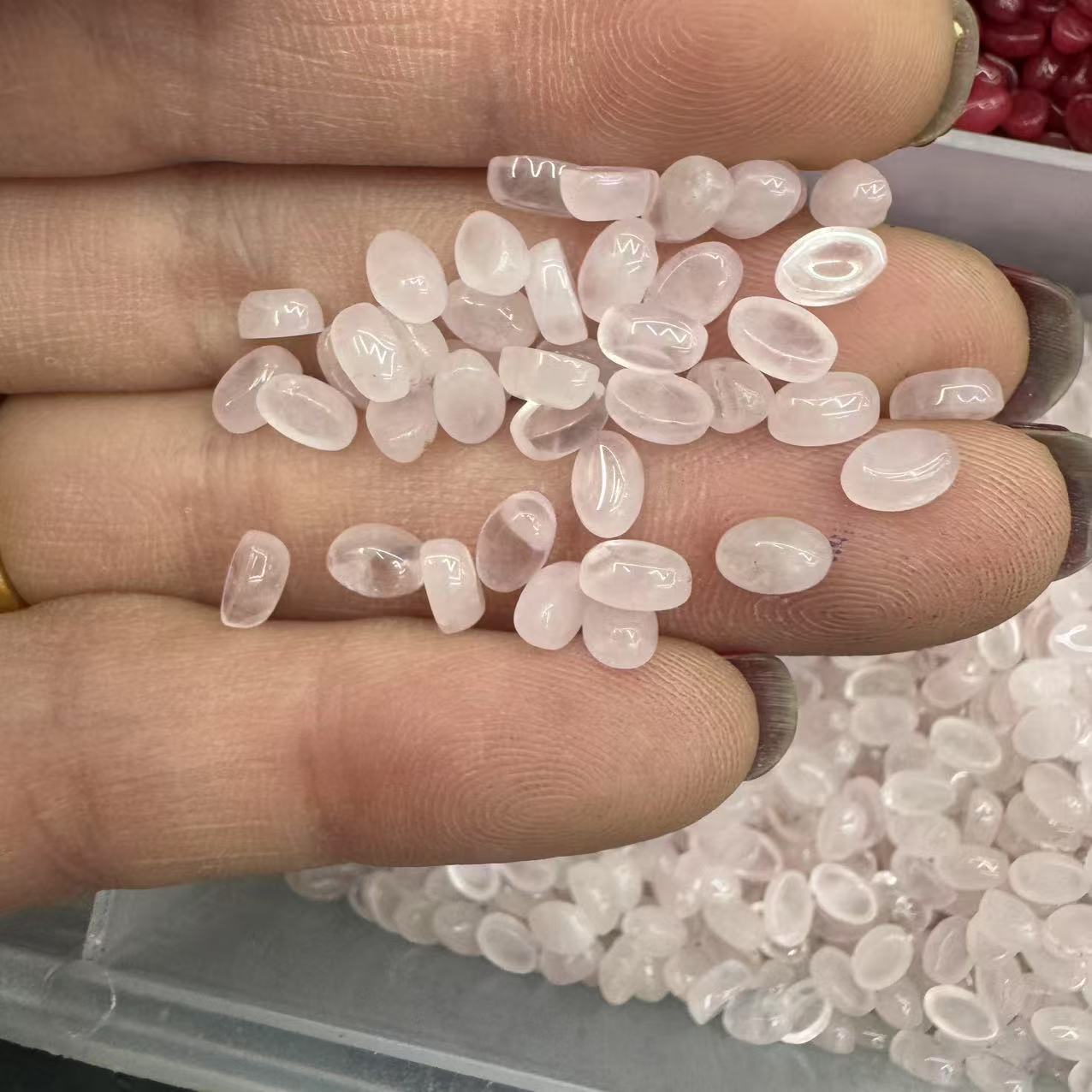 16:Rose quartz 4*6mm