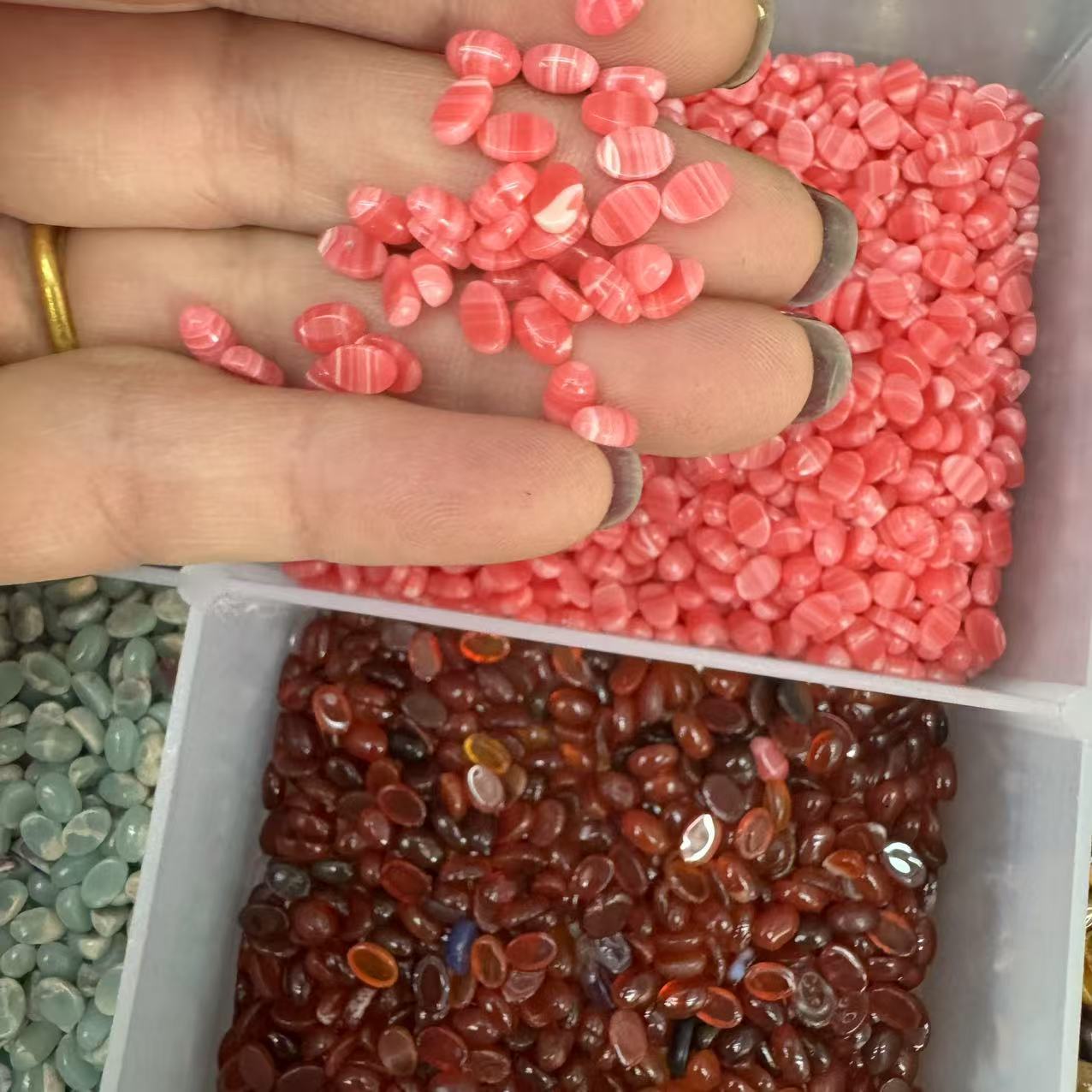 46:Red grained pine 4*6mm