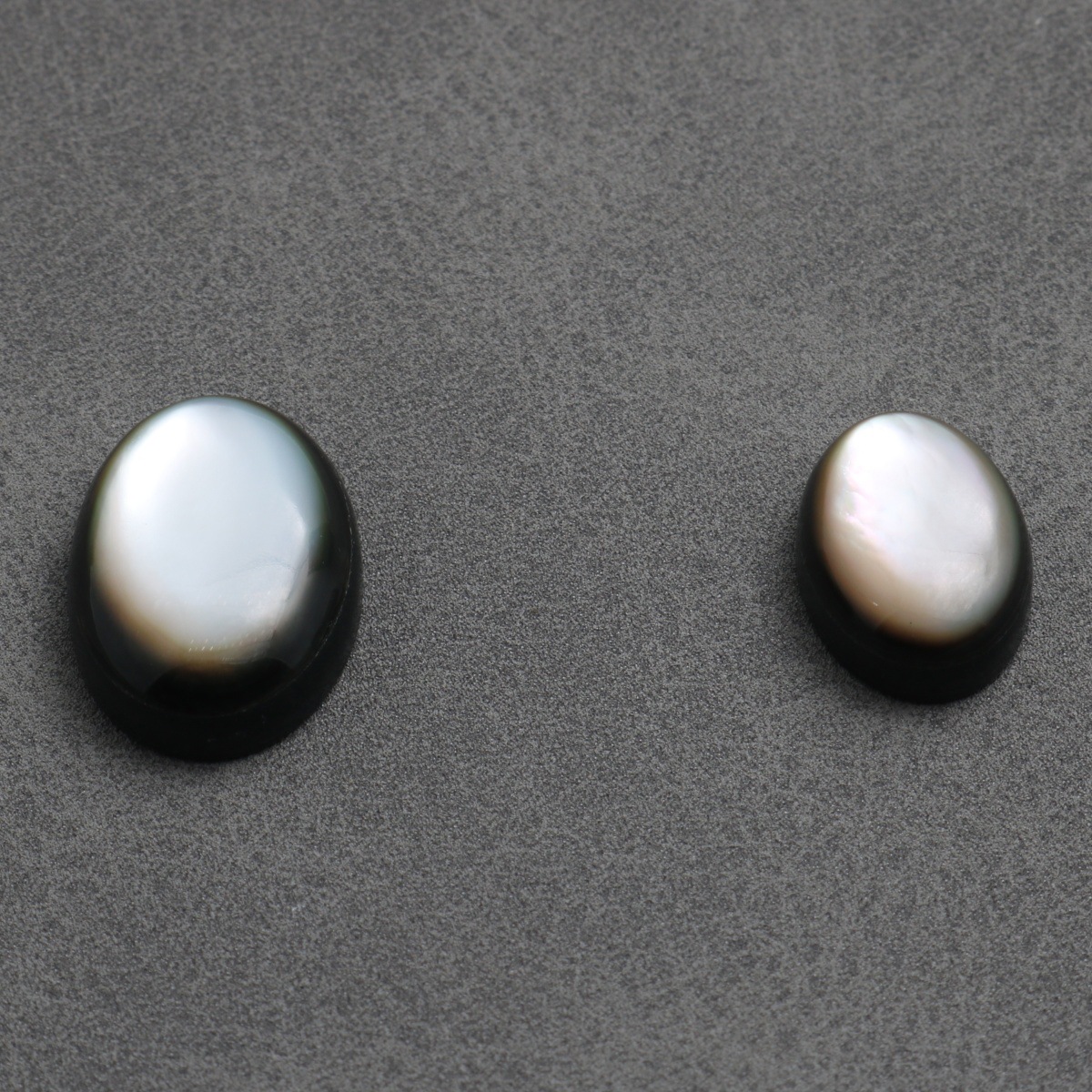 1:Black