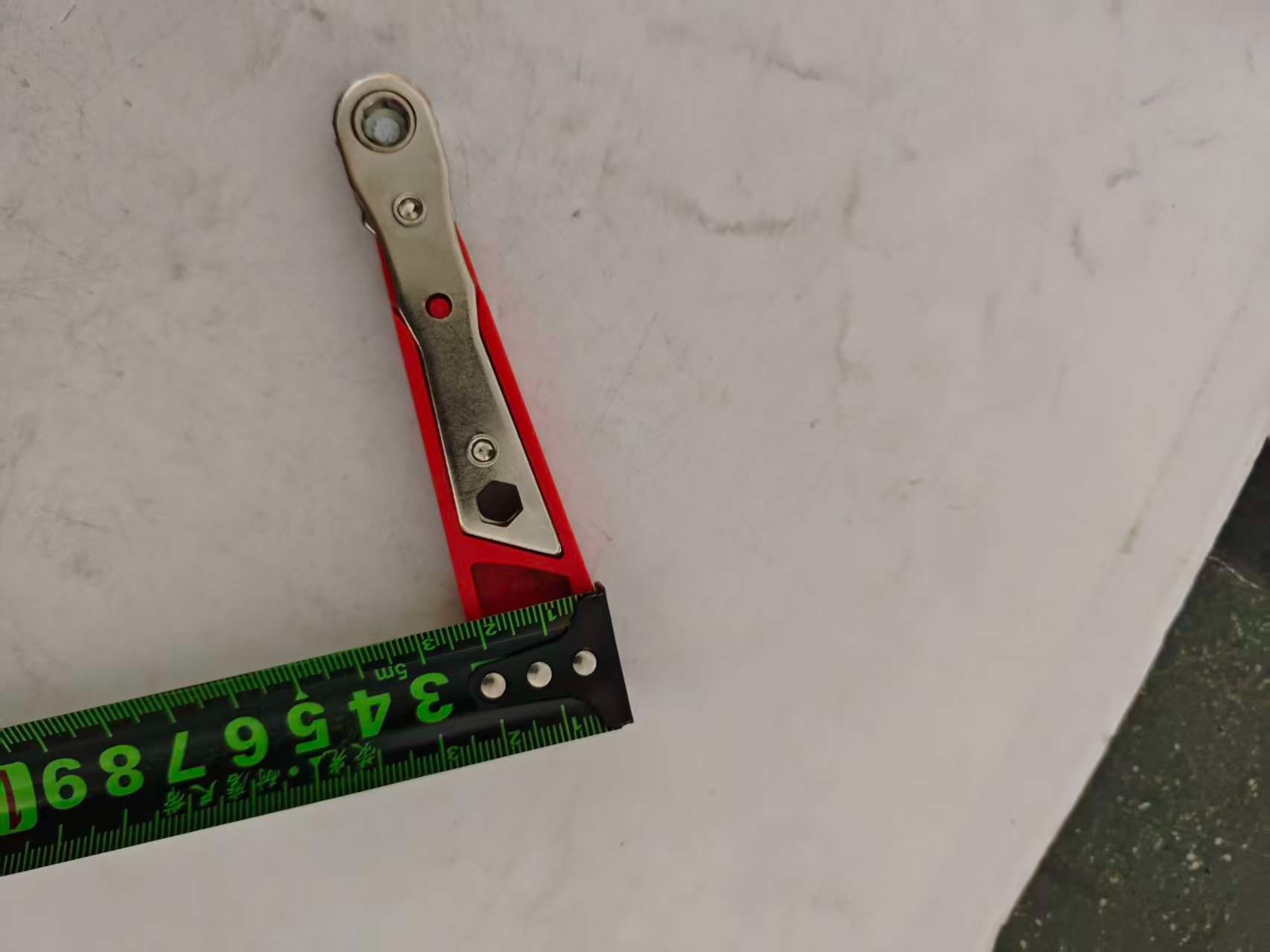 1 special screwdriver for ratchet screwdriver set