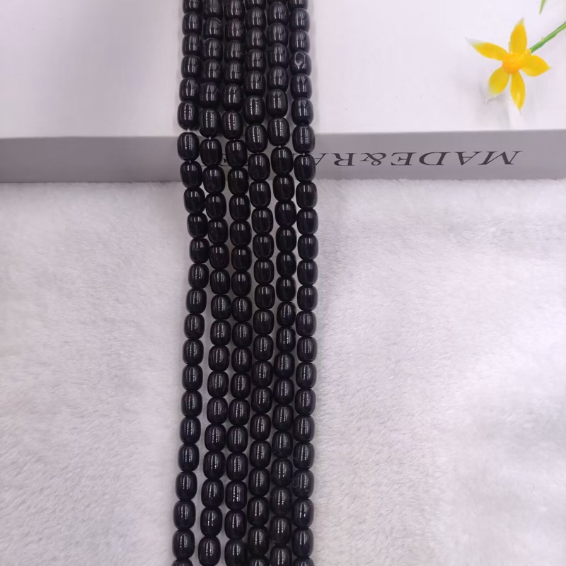 Black 40pcs/strand