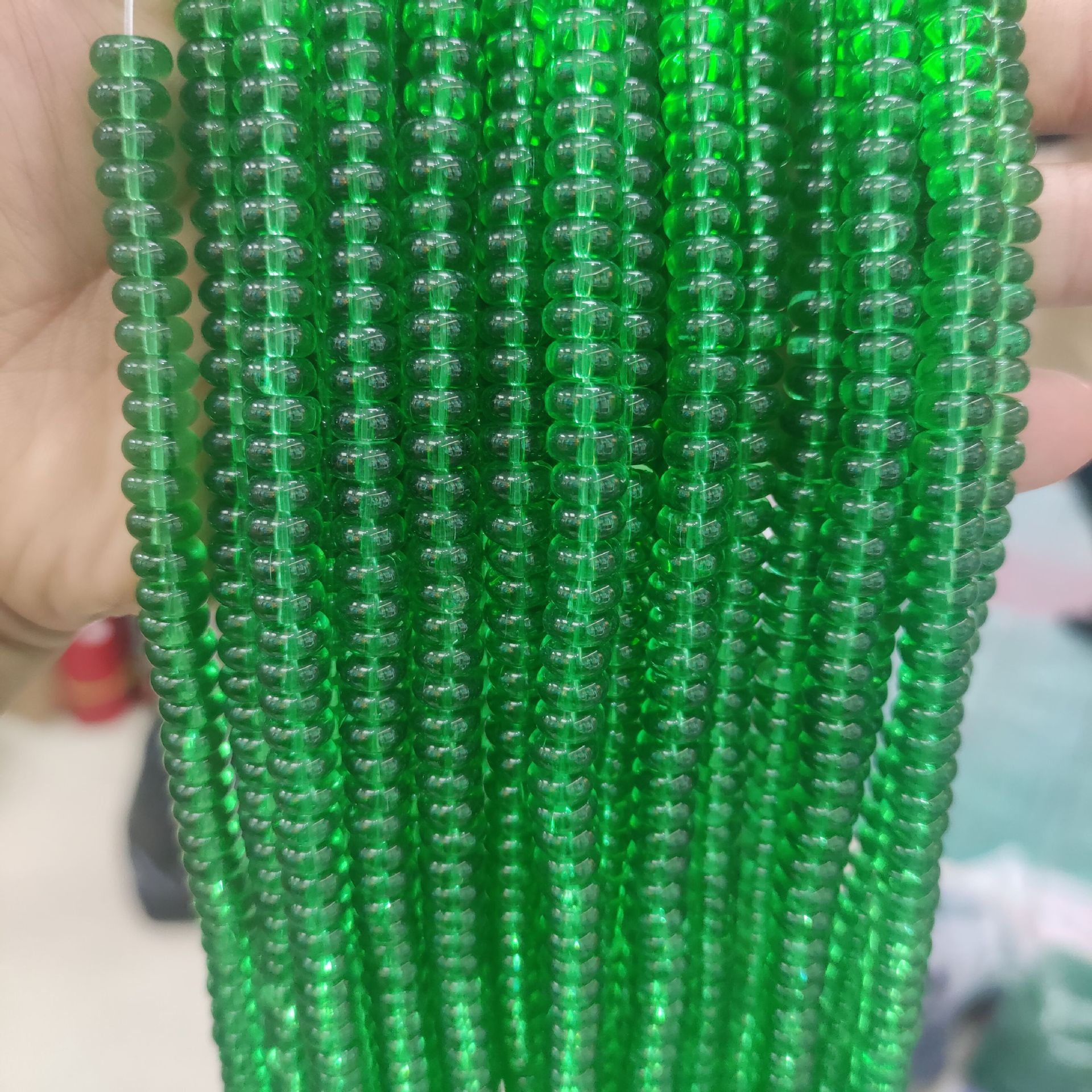 Transparent light green 79pcs/strand