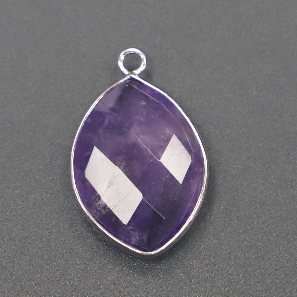 Amethyst 30x19x7mm