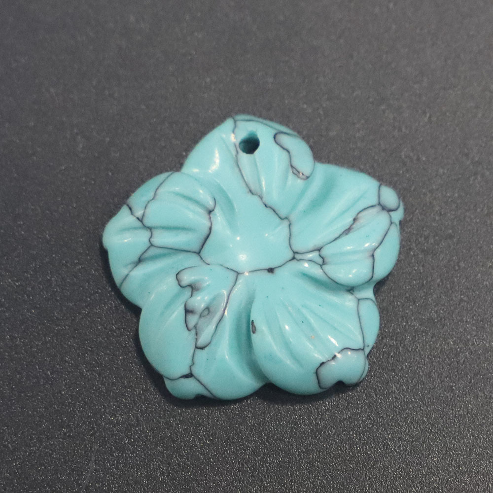 natural turquoise 30x30x7mm