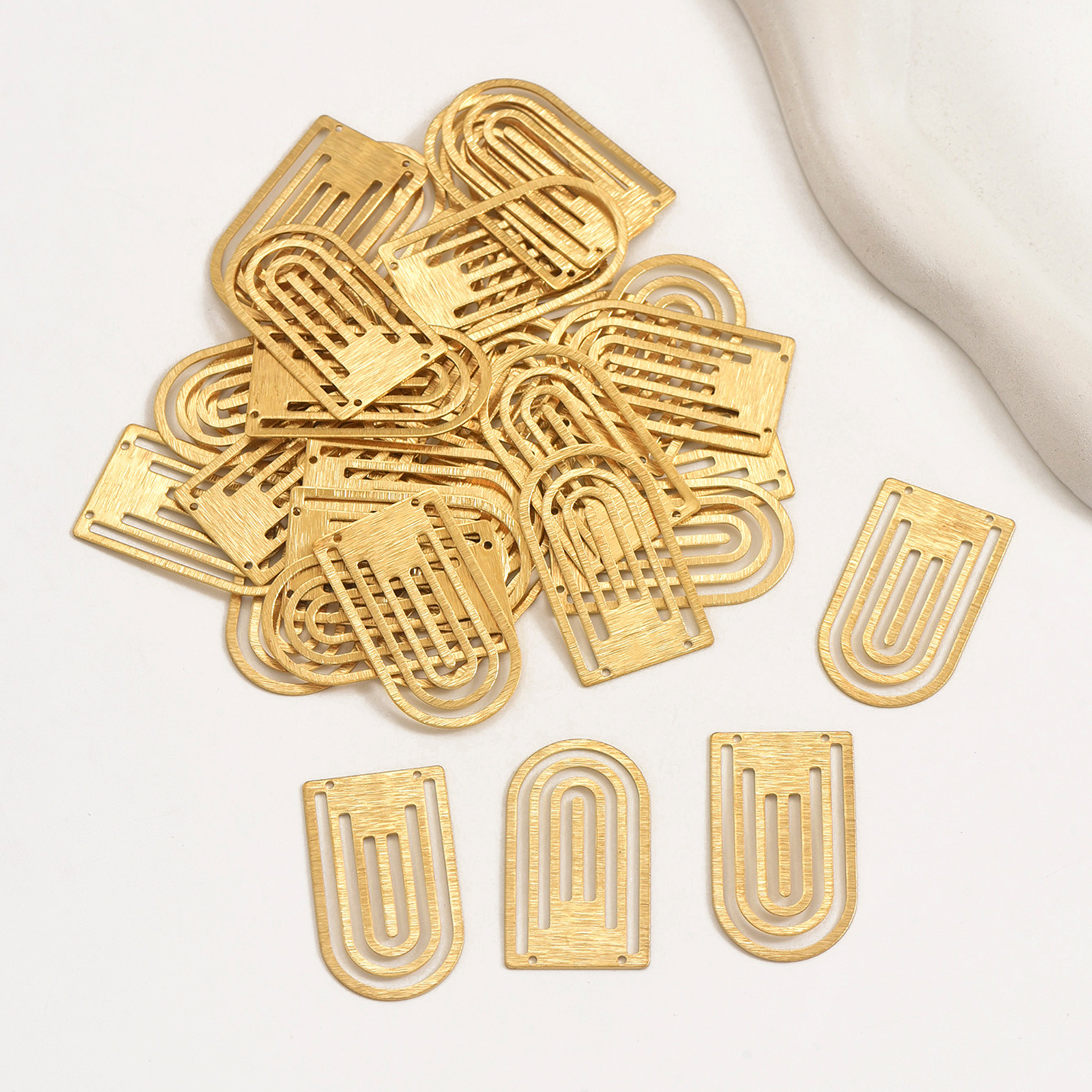 Brass color
