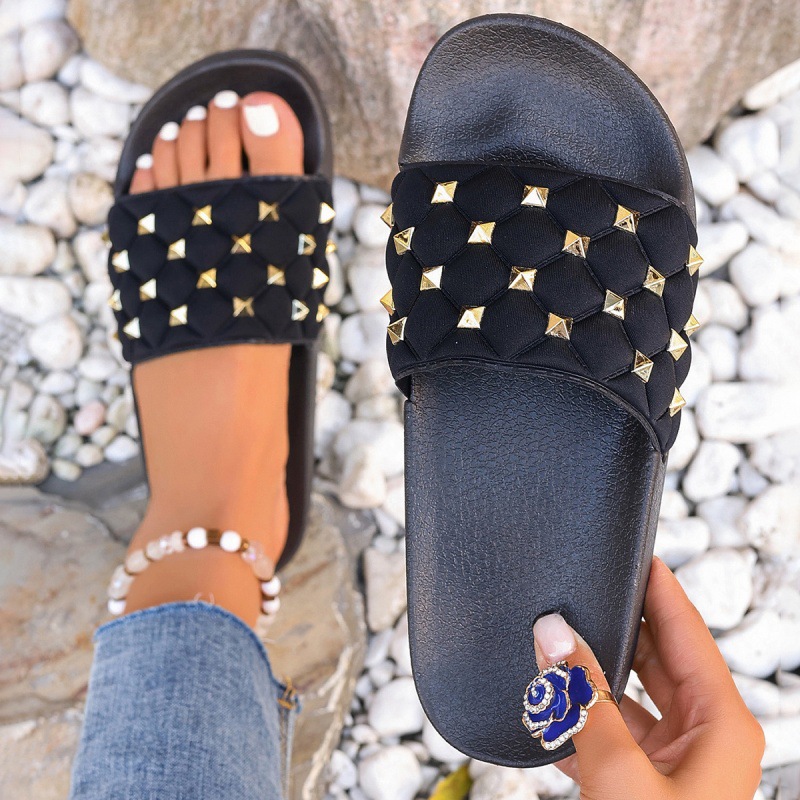 Black rivets mc148
