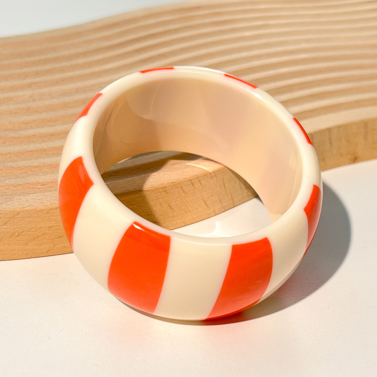 4:Orange