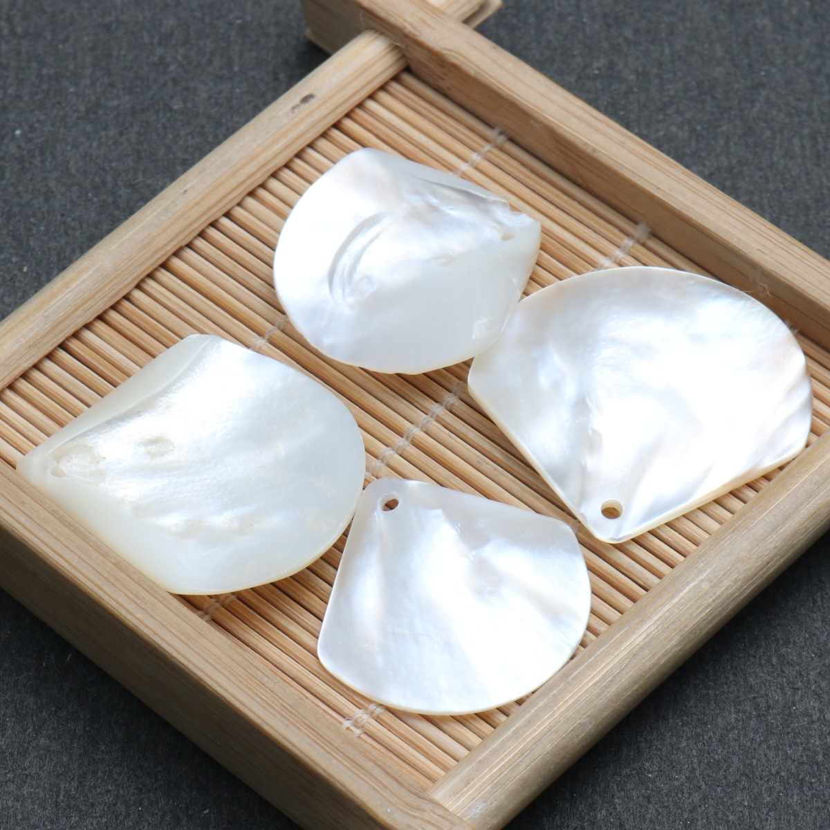White 24.5*25mm