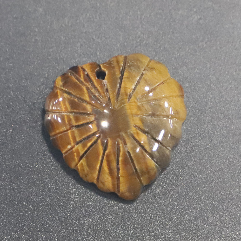 tiger eye 29x29x7mm