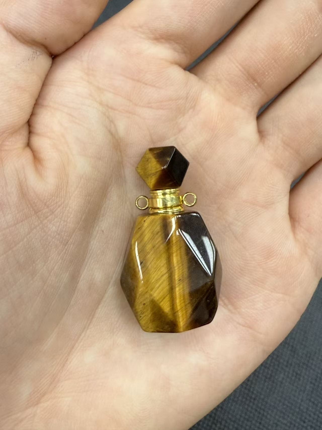 Tiger stone