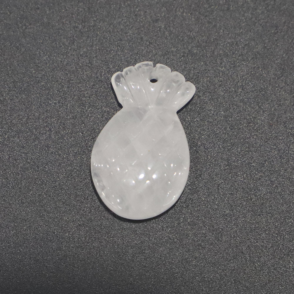 One white crystal 32x20x8mm