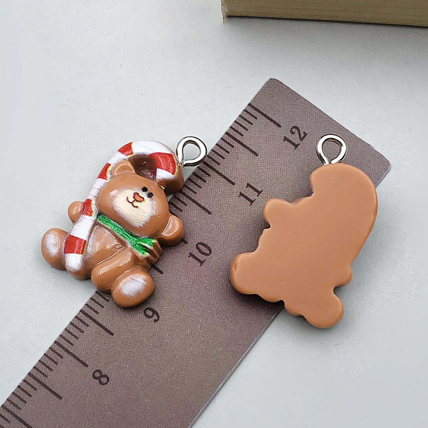 1 orange resin christmas candy cane bear 15x23mm-1